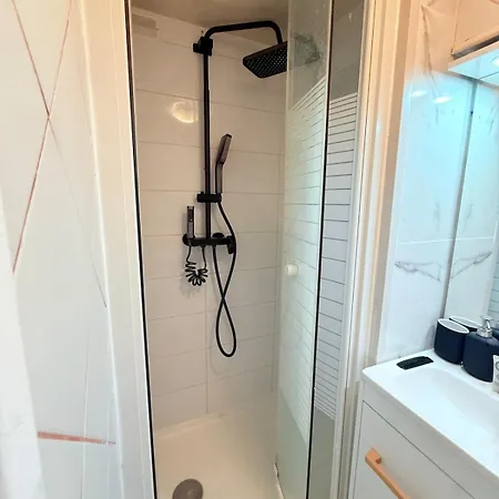 L'interdite House - Limitless - Jacuzzi Cinema شقة *
